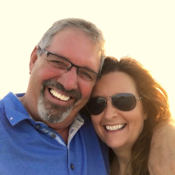 Meet your Posher, Gail - Picture 1 of 2